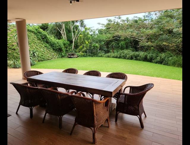 3 BEDROOM APARTMENT FOR SALE IN ZIMBALI ESTATE